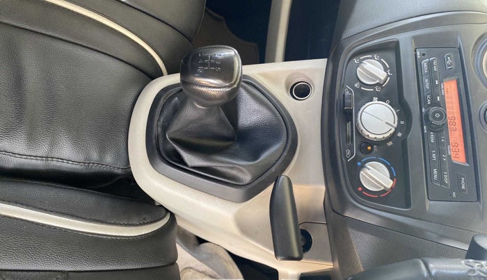 2018 Datsun Go Plus T, Petrol, Manual, 33,634 km, Gear Lever