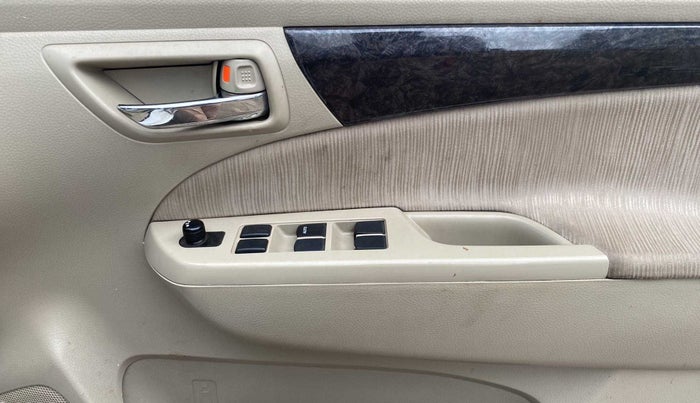 2014 Maruti Ertiga VDI, Diesel, Manual, 1,10,575 km, Driver Side Door Panels Control