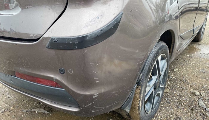 2018 Tata TIGOR XZ PLUS PETROL, Petrol, Manual, 1,06,310 km, Rear bumper - Minor scratches