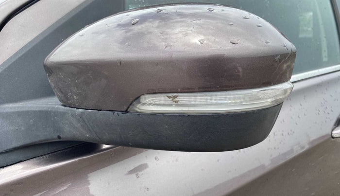 2018 Tata TIGOR XZ PLUS PETROL, Petrol, Manual, 1,06,310 km, Left rear-view mirror - Indicator light has minor damage