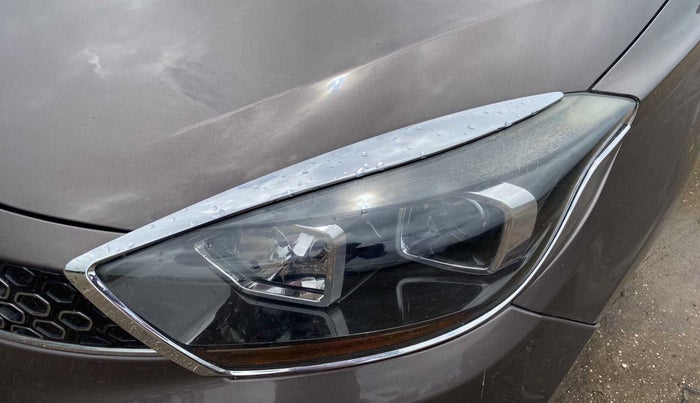 2018 Tata TIGOR XZ PLUS PETROL, Petrol, Manual, 1,06,310 km, Left headlight - Faded