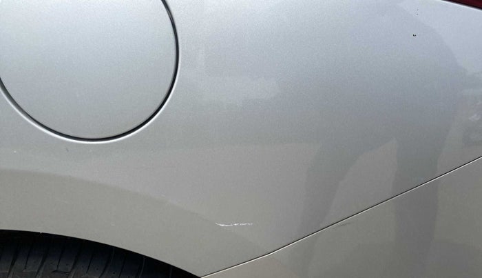 2018 Hyundai Verna 1.6 VTVT SX, Petrol, Manual, 45,316 km, Left quarter panel - Slightly dented