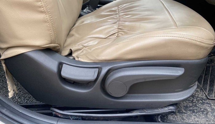 2018 Hyundai Verna 1.6 VTVT SX, Petrol, Manual, 45,316 km, Driver Side Adjustment Panel