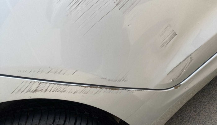 2018 Hyundai Verna 1.6 VTVT SX, Petrol, Manual, 45,316 km, Right running board - Minor scratches