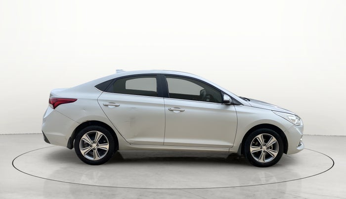 2018 Hyundai Verna 1.6 VTVT SX, Petrol, Manual, 45,316 km, Right Side
