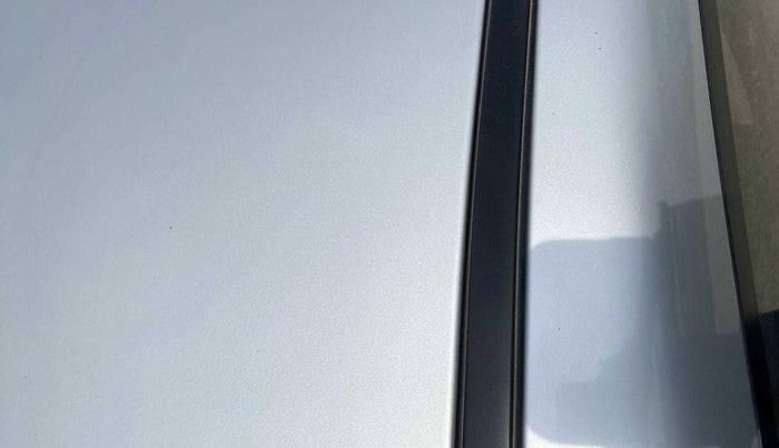 2018 Hyundai Verna 1.6 VTVT SX, Petrol, Manual, 45,316 km, Roof - Slightly dented
