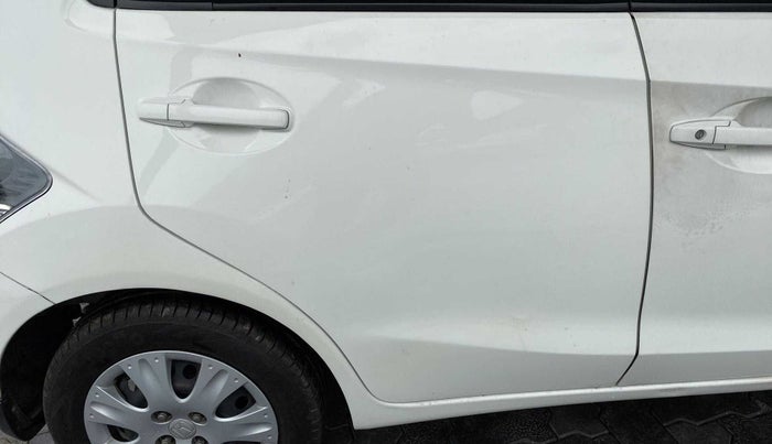 2013 Honda Brio S MT, Petrol, Manual, 50,704 km, Right rear door - Paint has faded
