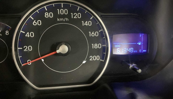 2016 Hyundai i10 MAGNA 1.1, Petrol, Manual, 61,347 km, Odometer Image