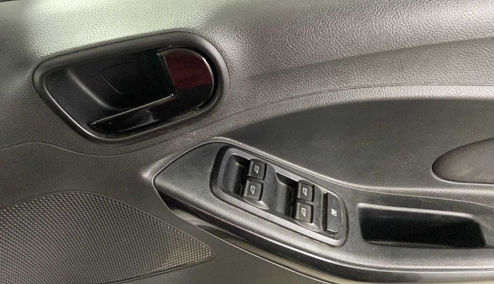 2019 Ford New Figo TITANIUM 1.2 PETROL MT, Petrol, Manual, 46,738 km, Driver Side Door Panels Control
