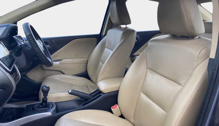 2017 Honda City 1.5L I-VTEC VX, CNG, Manual, 65,396 km, Right Side Front Door Cabin