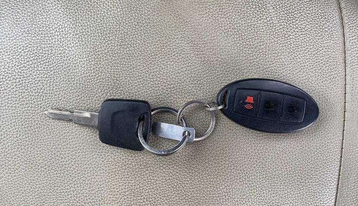 2017 Datsun Redi Go T (O), Petrol, Manual, 25,175 km, Key Close Up