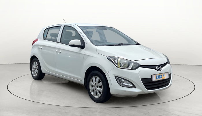 2014 Hyundai i20 SPORTZ 1.4 AT, Petrol, Automatic, 62,372 km, SRP