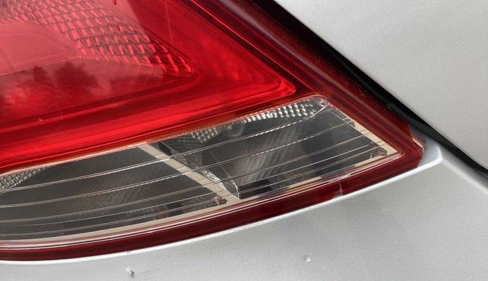 2016 Hyundai Verna 1.6 CRDI SX, Diesel, Manual, 50,889 km, Left tail light - Minor damage