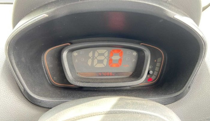 2015 Renault Kwid RXT 0.8, Petrol, Manual, 47,045 km, Odometer Image