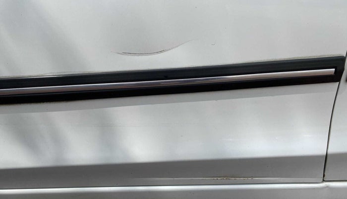 2018 Honda City 1.5L I-VTEC V MT, Petrol, Manual, 20,263 km, Front passenger door - Slight discoloration