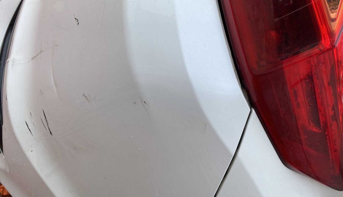 2018 Honda City 1.5L I-VTEC V MT, Petrol, Manual, 20,263 km, Rear bumper - Paint is slightly damaged
