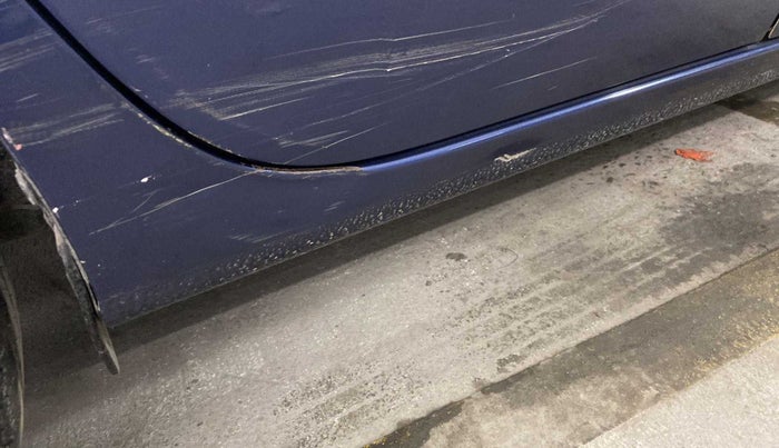 2017 Maruti Dzire ZXI PLUS, Petrol, Manual, 38,990 km, Right running board - Slightly dented
