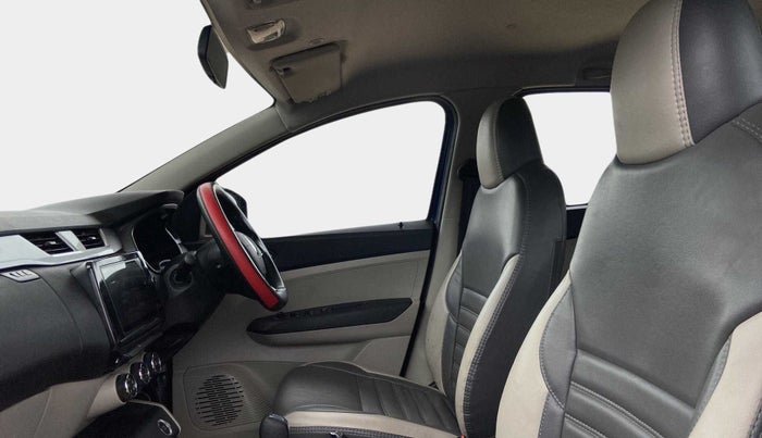 2022 Renault TRIBER RXZ AMT, Petrol, Automatic, 15,401 km, Right Side Front Door Cabin