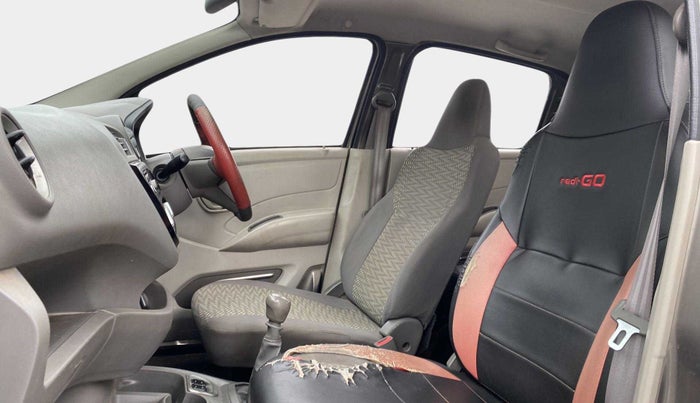 2017 Datsun Redi Go T (O), Petrol, Manual, 83,449 km, Right Side Front Door Cabin