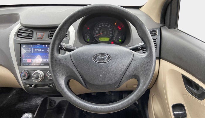 2018 Hyundai Eon ERA +, Petrol, Manual, 54,833 km, Steering Wheel Close Up