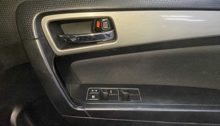 2019 Maruti Vitara Brezza ZDI, Diesel, Manual, 63,196 km, Driver Side Door Panels Control