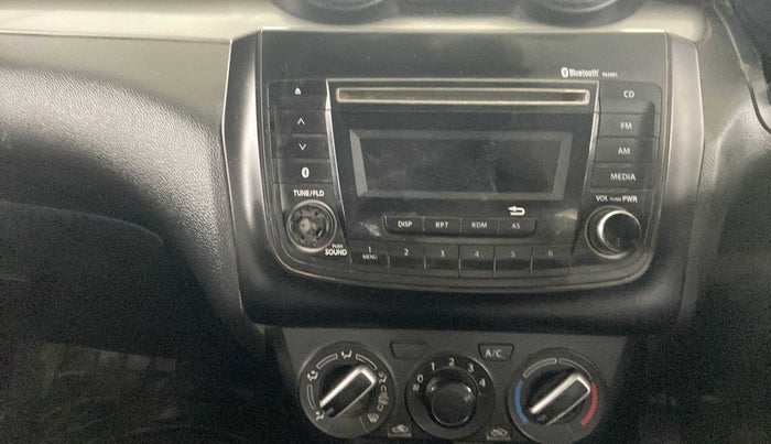 2019 Maruti Swift VXI, Petrol, Manual, 18,683 km, Infotainment system - Button has minor damage