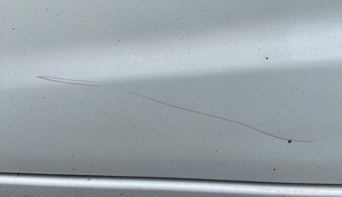 2018 Hyundai Xcent S 1.2, Petrol, Manual, 30,754 km, Front passenger door - Slightly dented