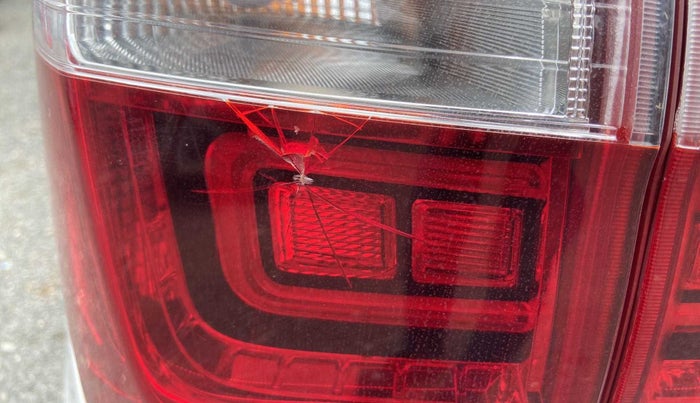 2018 Hyundai Xcent S 1.2, Petrol, Manual, 30,754 km, Left tail light - Minor damage