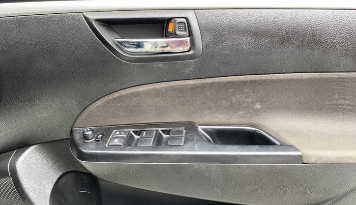 2016 Maruti Swift VXI, Petrol, Manual, 64,239 km, Driver Side Door Panels Control