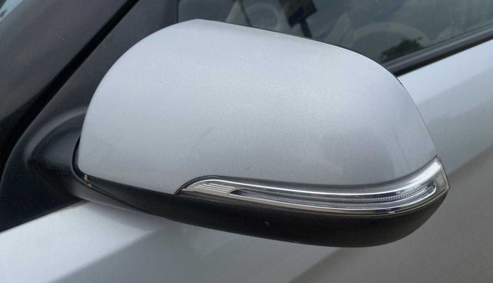 2016 Hyundai Creta SX PLUS 1.6 PETROL, Petrol, Manual, 60,647 km, Left rear-view mirror - Indicator light not working