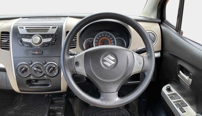 2014 Maruti Wagon R 1.0 VXI, Petrol, Manual, 76,964 km, Steering Wheel Close Up