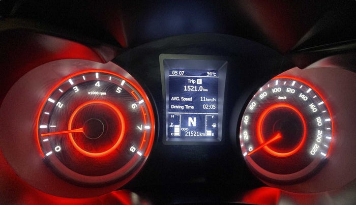2022 Mahindra XUV300 W8 (O) 1.2 PETROL AMT, Petrol, Automatic, 21,506 km, Odometer Image