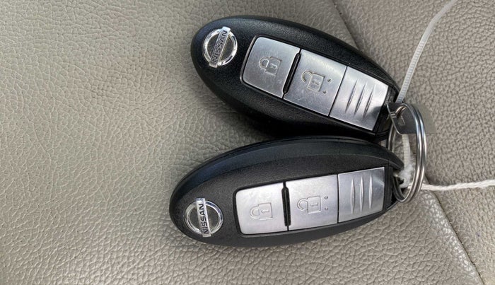 2017 Nissan Micra XV CVT, Petrol, Automatic, 25,259 km, Key Close Up