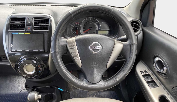 2017 Nissan Micra XV CVT, Petrol, Automatic, 25,259 km, Steering Wheel Close Up