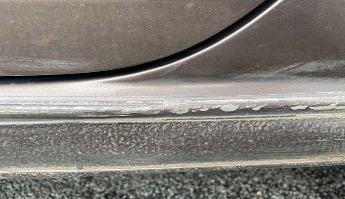 2015 Volkswagen Vento HIGHLINE 1.5 AT, Diesel, Automatic, 76,338 km, Left running board - Minor scratches
