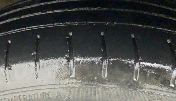 2019 Maruti Baleno ALPHA DIESEL 1.3, Diesel, Manual, 55,197 km, Left Front Tyre Tread