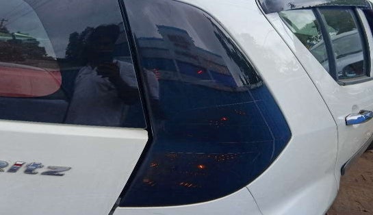 2011 Maruti Ritz LXI, Petrol, Manual, 1,06,880 km, Left tail light - Faded