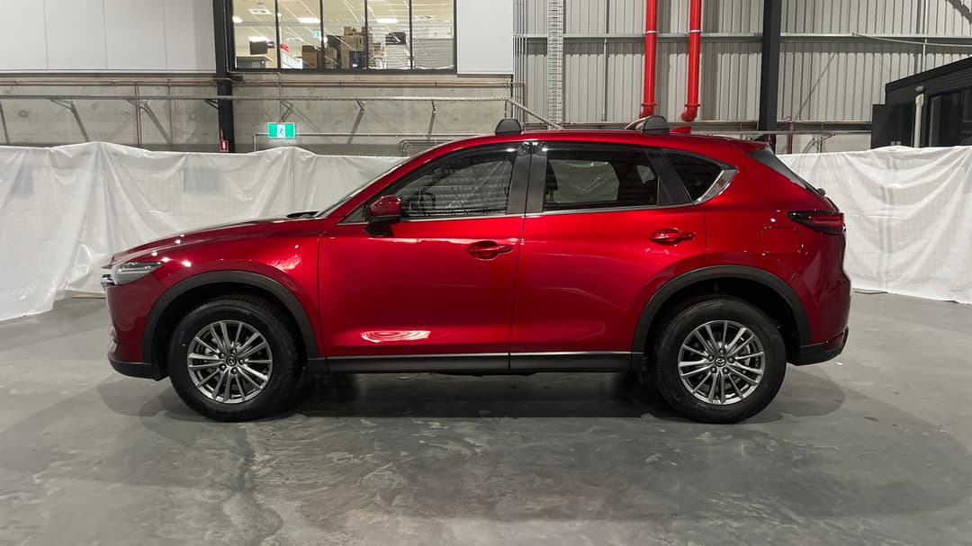 2018 Mazda CX-5 Maxx Sport (4x2), Automatic, 56877 km, Left Side View