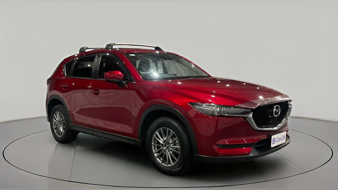 2018 Mazda CX-5 Maxx Sport (4x2), Automatic, 56877 km, Right Front Diagonal (45- Degree) View