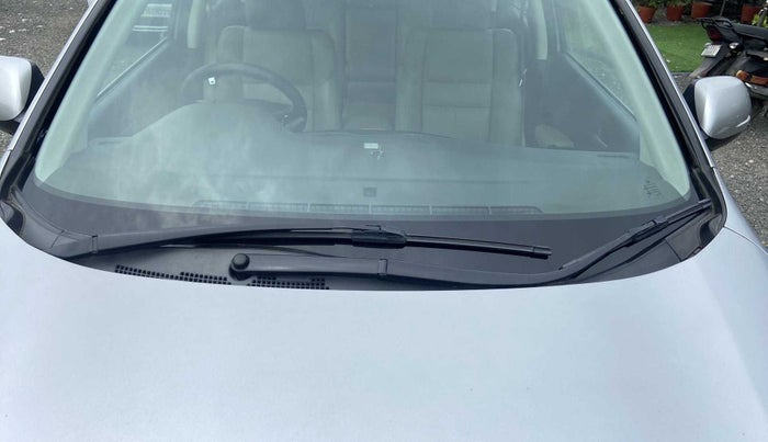 2014 Honda CRV 2.4L 4WD AVN AT, Petrol, Automatic, 69,975 km, Front windshield - Minor - Windshield delamination
