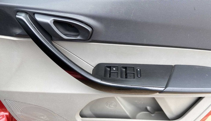 2018 Tata Tiago XM PETROL, Petrol, Manual, 44,226 km, Driver Side Door Panels Control