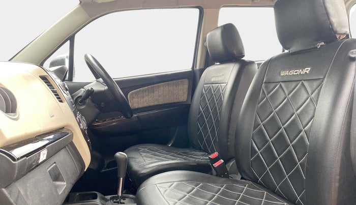2018 Maruti Wagon R 1.0 VXI (O) AMT, Petrol, Automatic, 29,472 km, Right Side Front Door Cabin