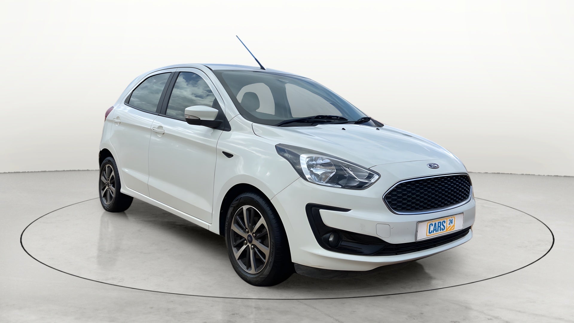 Ford New Figo TITANIUM 1.2 PETROL MT