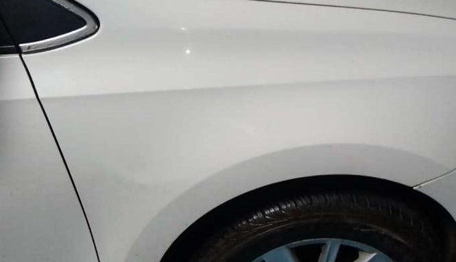 2016 Volkswagen Vento HIGHLINE PETROL AT, Petrol, Automatic, 75,277 km, Right fender - Slightly dented