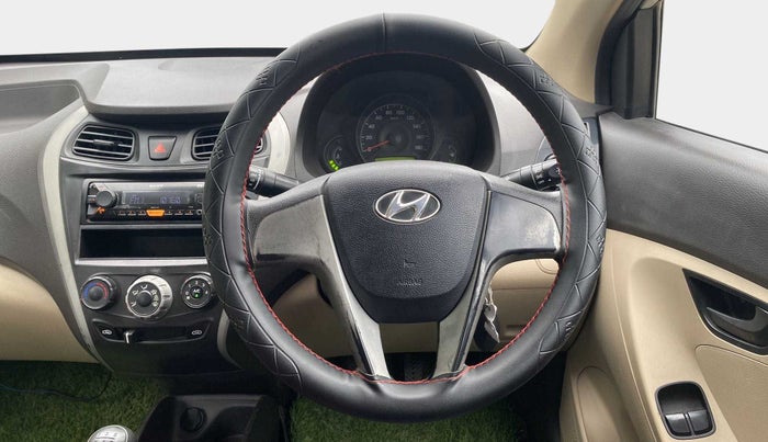 2017 Hyundai Eon ERA PLUS (O), Petrol, Manual, 67,328 km, Steering Wheel Close Up
