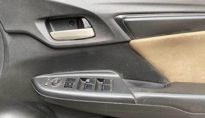 2015 Honda Jazz 1.5L I-DTEC SV, Diesel, Manual, 94,320 km, Driver Side Door Panels Control