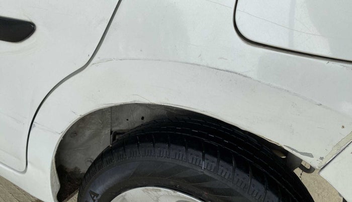 2016 Maruti Celerio VXI AMT, Petrol, Automatic, 1,09,688 km, Left quarter panel - Minor scratches