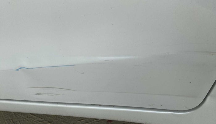 2016 Maruti Celerio VXI AMT, Petrol, Automatic, 1,09,688 km, Rear left door - Slightly dented
