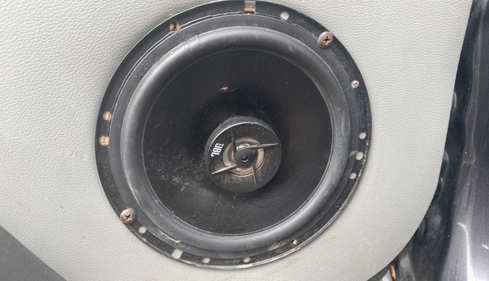 2019 Maruti Alto 800 LXI, Petrol, Manual, 59,677 km, Infotainment system - Speaker cover missing