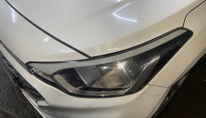2019 Hyundai Elite i20 SPORTZ PLUS DUAL TONE 1.4 CRDI, Diesel, Manual, 77,416 km, Left headlight - Faded